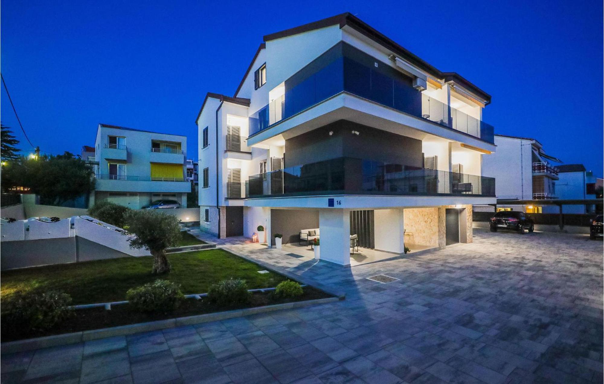 Beautiful In With Wifi Apartment Zadar